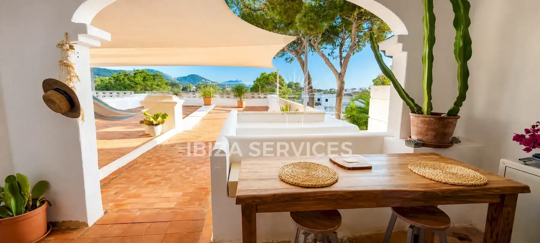 Terrasse von Wohnung zum Verkauf in Sant Josep de sa Talaia mit Klimaanlage und Schwimmbad