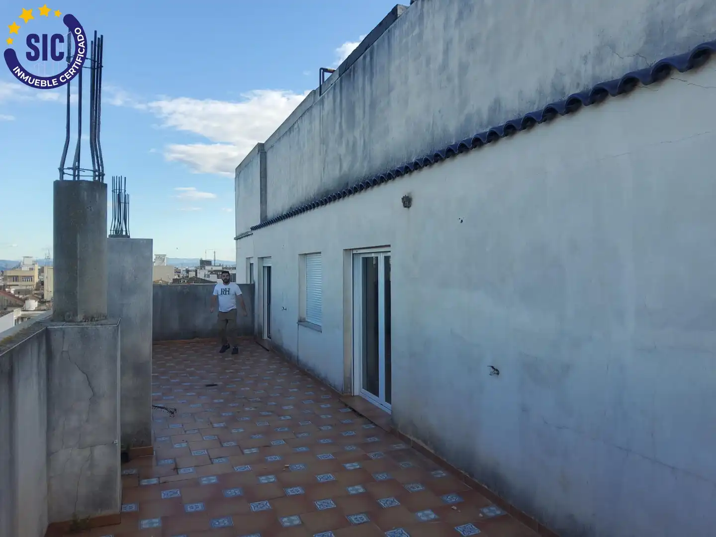 Vista exterior de Ático en venta en Carlet con Calefacción, Trastero y Balcón