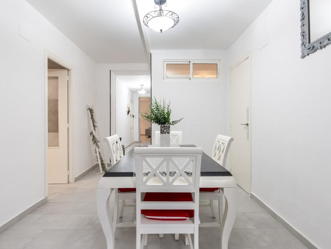 Piso en venta en C/ del Pintor Domingo, 40, El Pilar