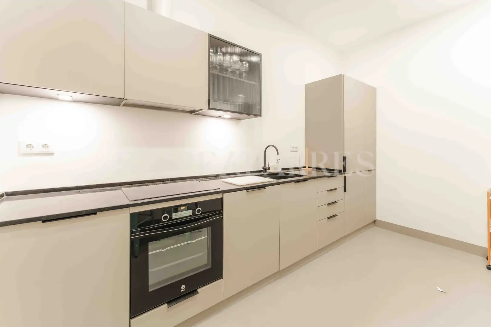 Cocina de Piso de alquiler en Barcelona con Aire acondicionado, Calefacción y Amueblado