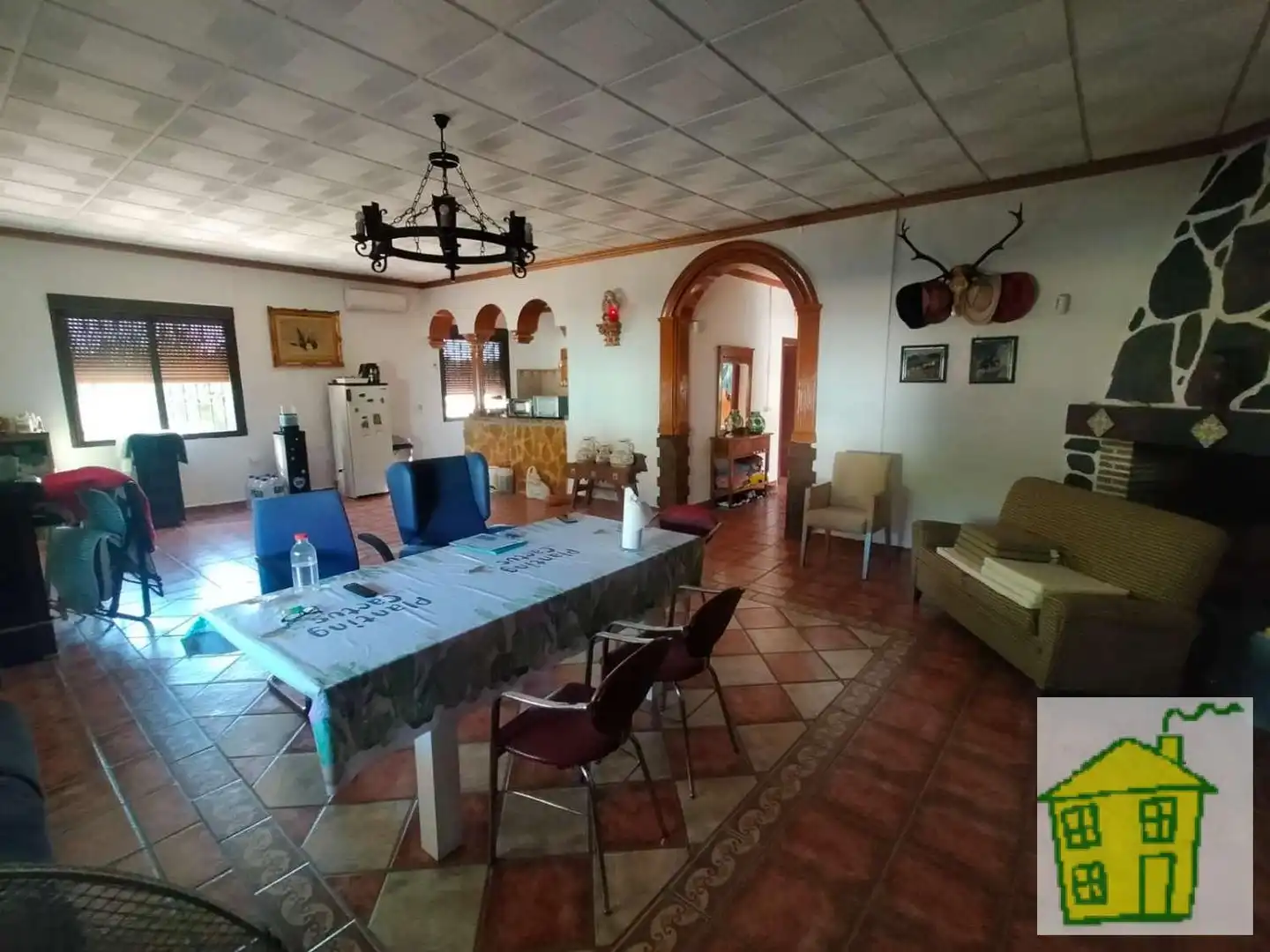 Comedor de Finca rústica en venta en Marmolejo con Jardín privado