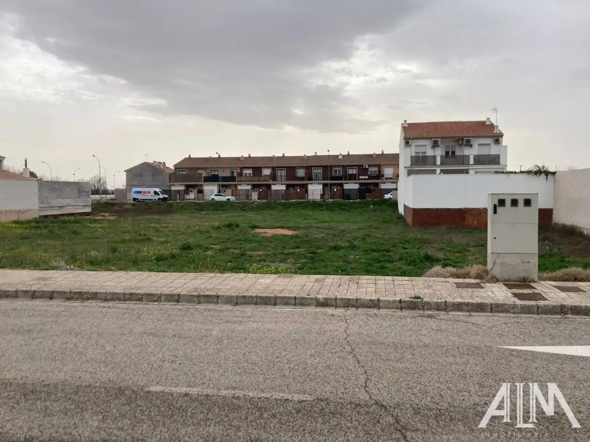 Terrenys i solars en venda a Virgen del Traspaso