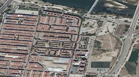 Foto 3 de Piso en venta en Monasterio de Montserrat 1, Las Fuentes, Zaragoza Capital