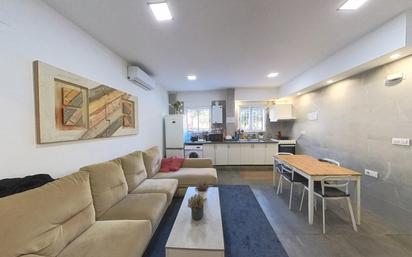 Living room of Flat for sale in  Valencia Capital  with Air Conditioner and Heating