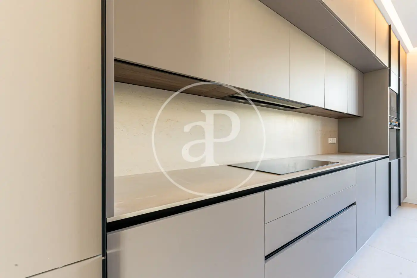 Kitchen of Flat for rent in Pozuelo de Alarcón  with Air Conditioner, Heating and Private garden
