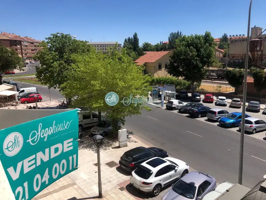 Vista exterior de Piso en venta en Segovia con Calefacción y Terraza
