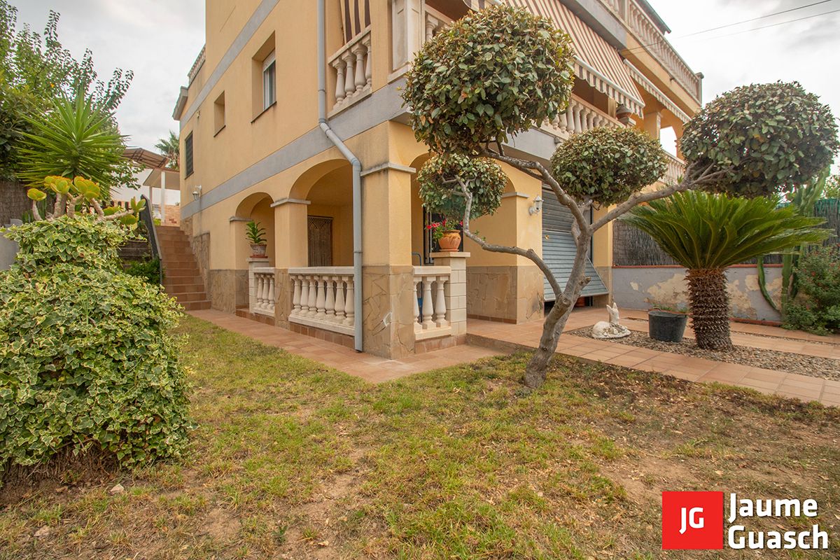 Garden of Single-family semi-detached for sale in La Pobla de Montornès    with Heating, Private garden and Terrace