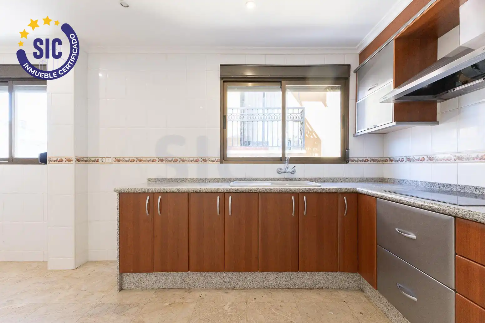 Cocina de Piso en venta en Tavernes de la Valldigna con Aire acondicionado, Terraza y Trastero