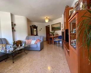 Sala d'estar de Apartament en venda en Alicante / Alacant amb Aire condicionat i Balcó