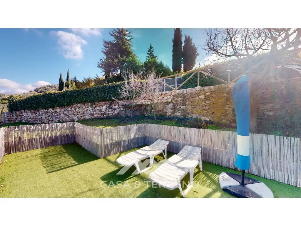 Garden of Houses for sale in Sayalonga  with Terrace, Furnished and Internet