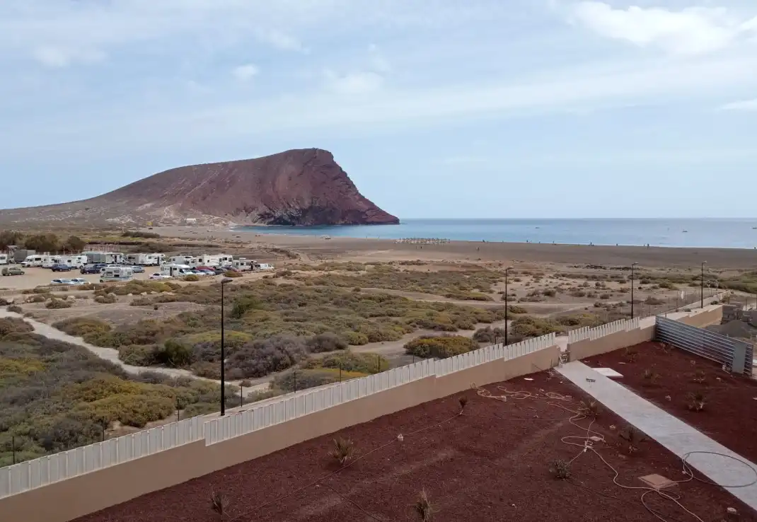 Außenansicht von Wohnung zum Verkauf in Granadilla de Abona mit Klimaanlage, Privatgarten und Terrasse