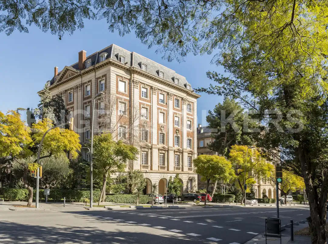 Vista exterior de Garaje en venta en Esplugues de Llobregat