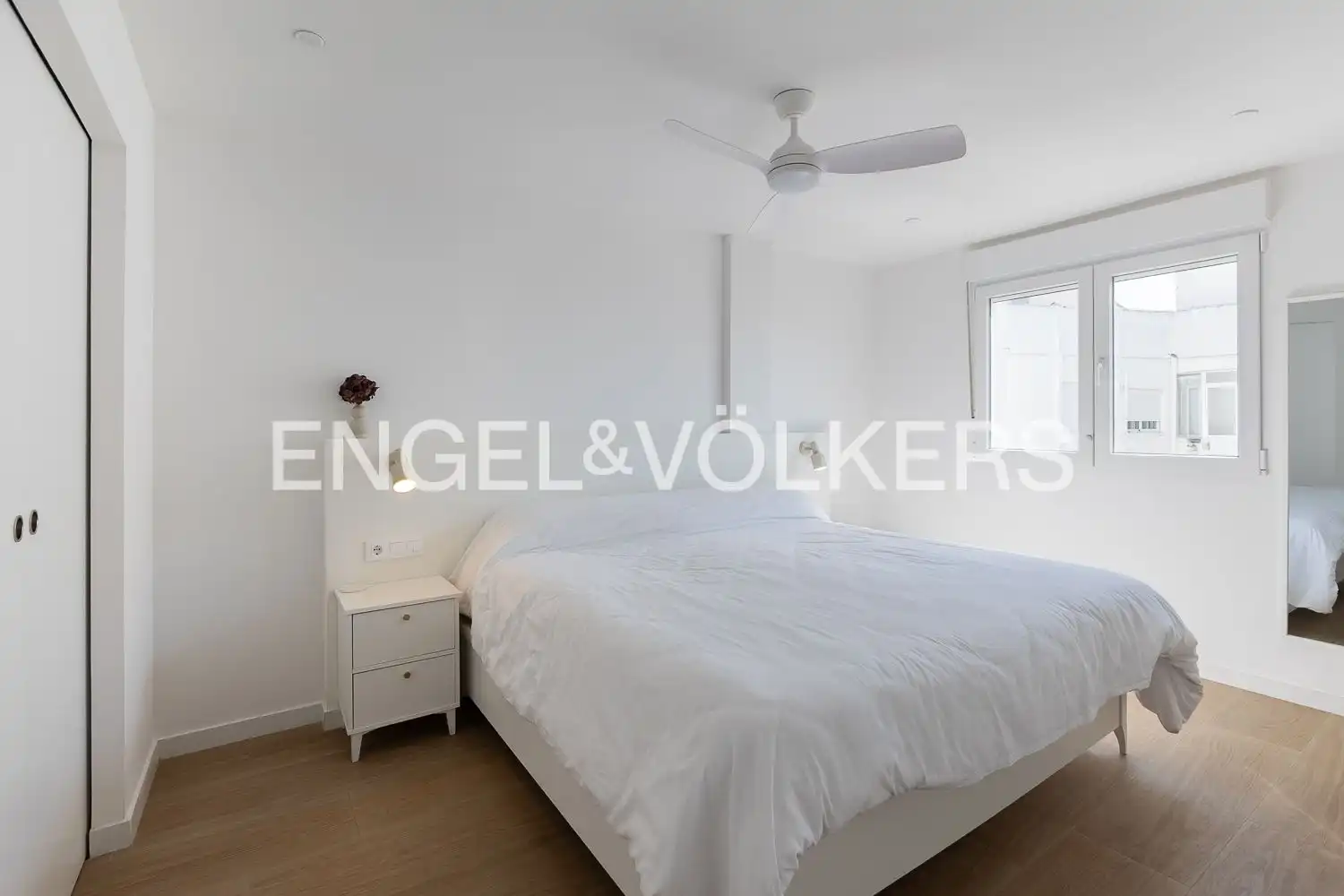 Bedroom of Attic for rent in El Puig de Santa Maria  with Air Conditioner, Heating and Terrace