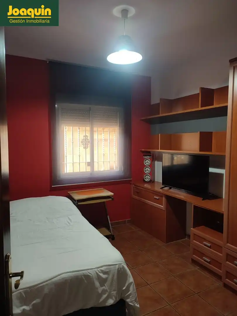 Bedroom of Houses for sale in Córdoba  with Private garden and Swimming Pool