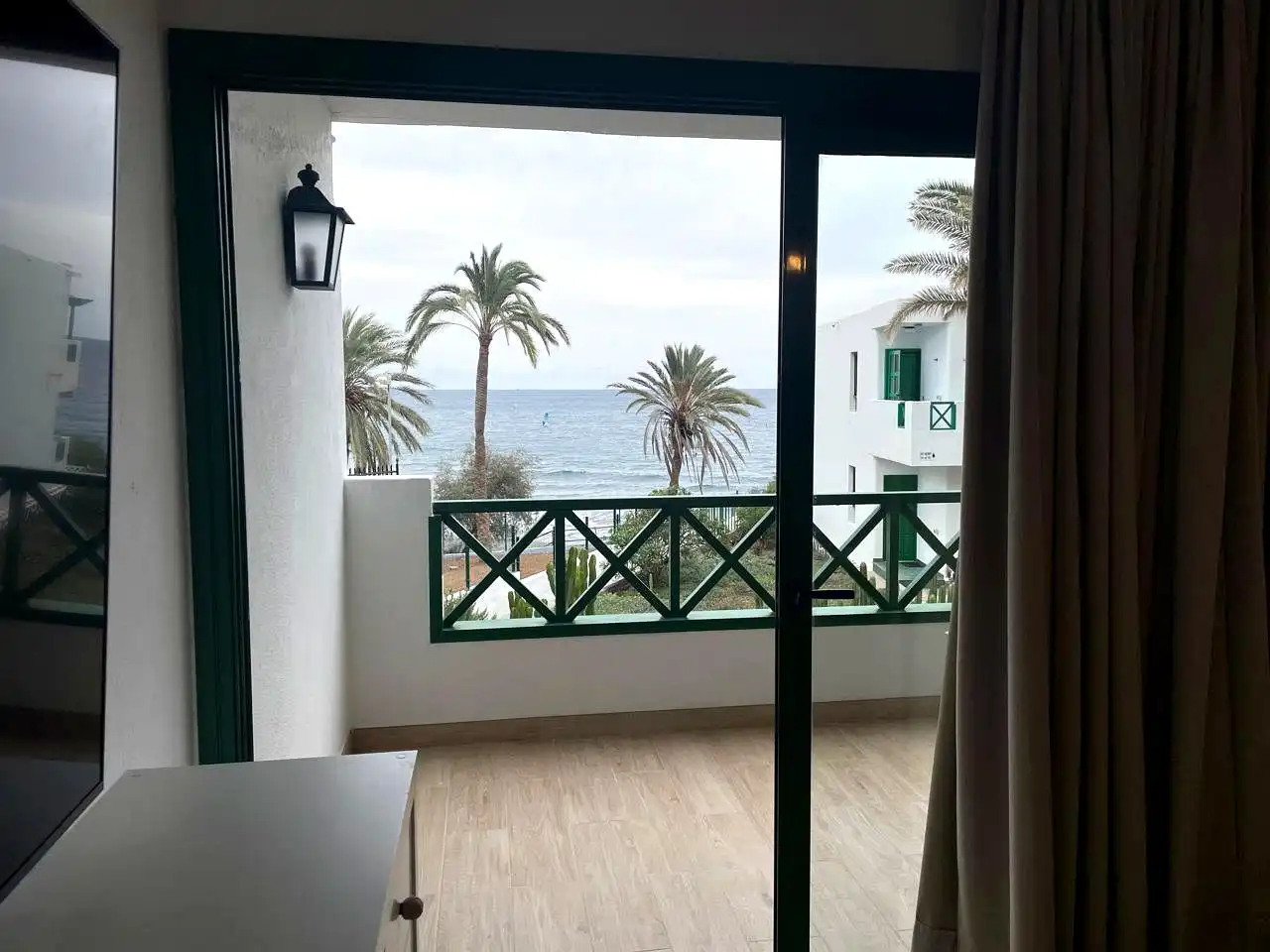 Planta baja de alquiler en Azucenas, San Agustín - Bahía Feliz