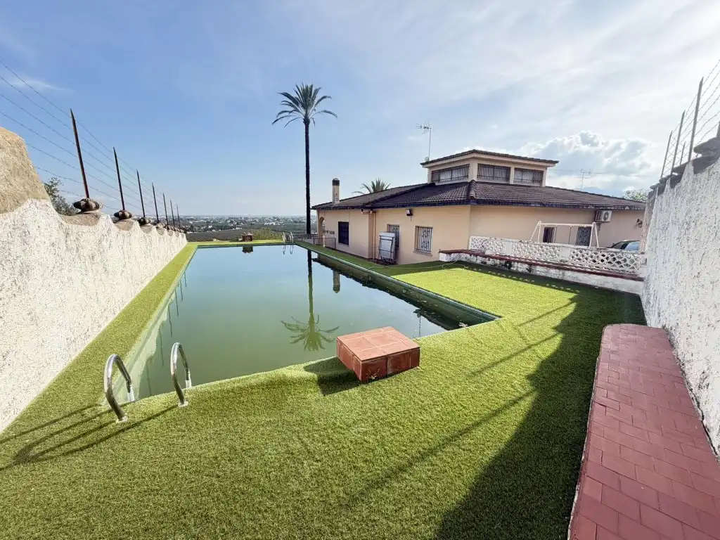 Villa avec piscine à vendre à Calle Vent De Llevant