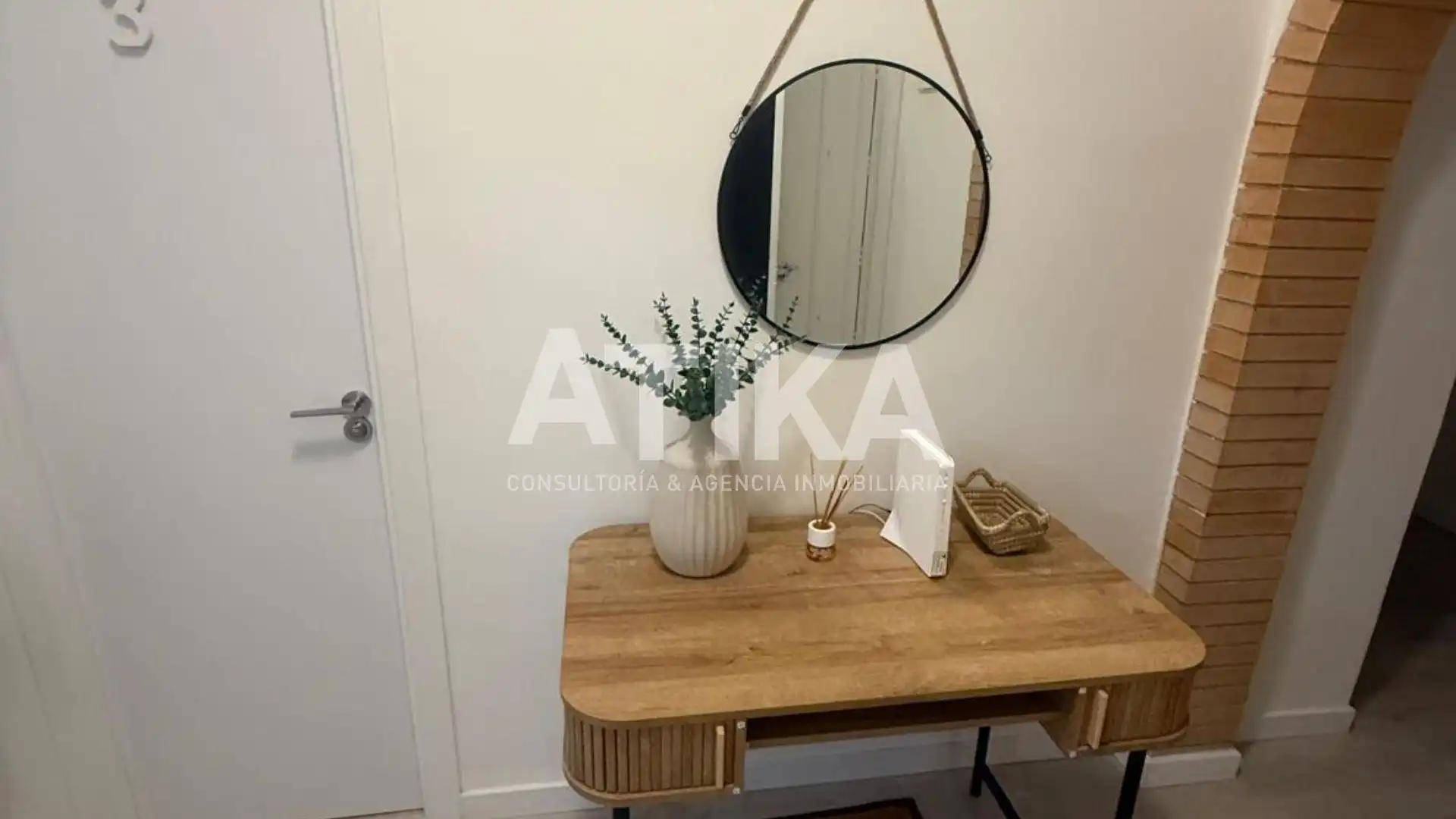 Bedroom of Flat for share in Ontinyent  with Air Conditioner, Heating and Parquet flooring