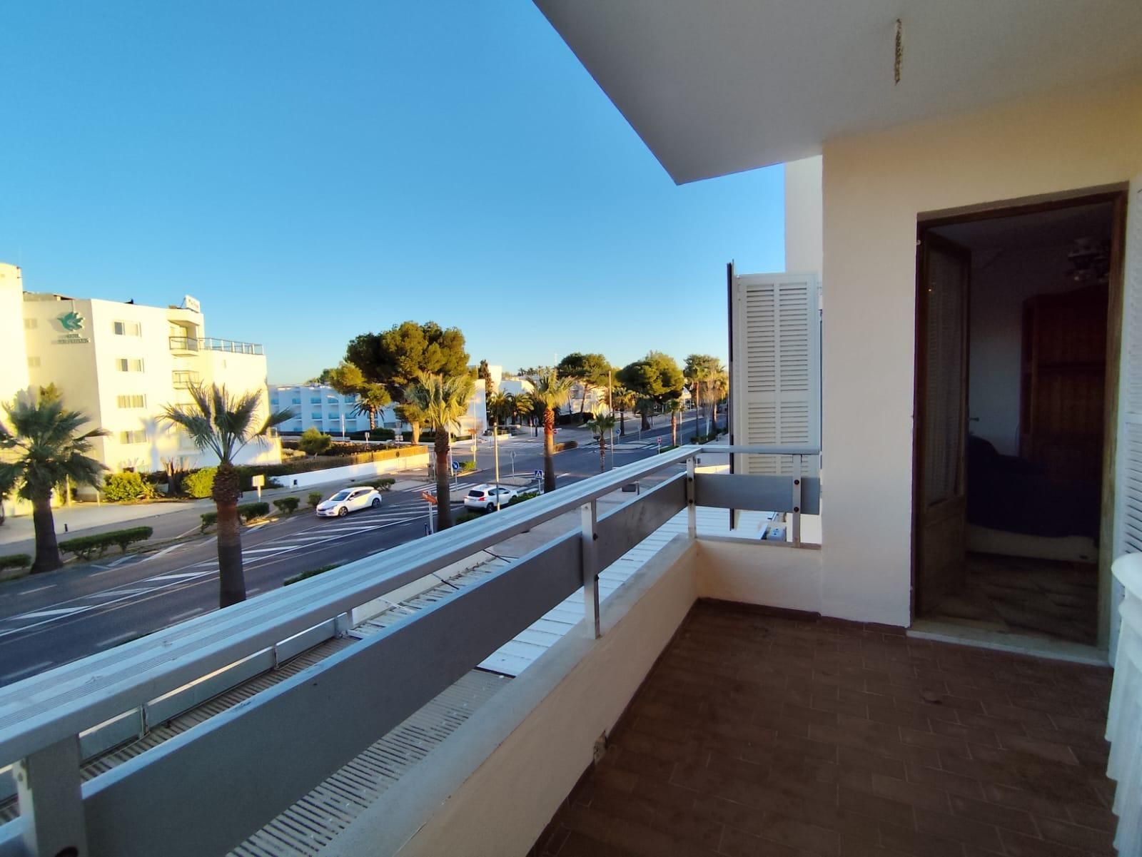 Außenansicht von Wohnung zum verkauf in Muro mit Terrasse und Balkon
