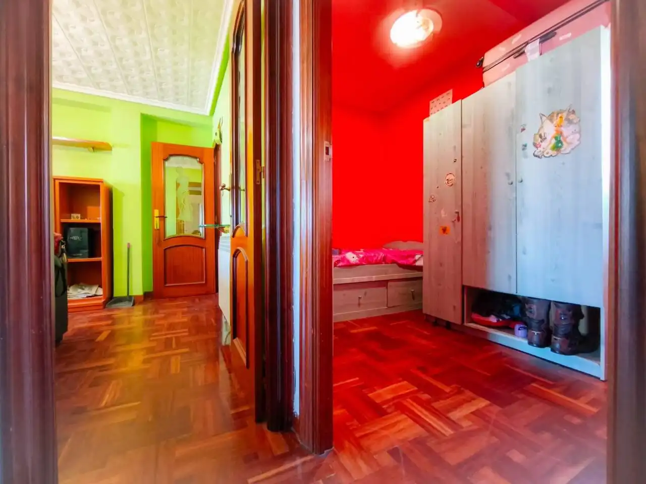 Bedroom of Apartments for sale in Burgos  with Heating, Parquet flooring and Terrace