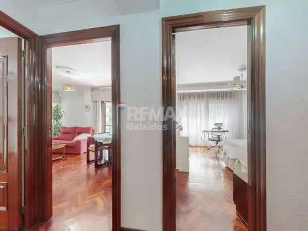 Bedroom of Flat for sale in Vigo   with Heating, Parquet flooring and Terrace