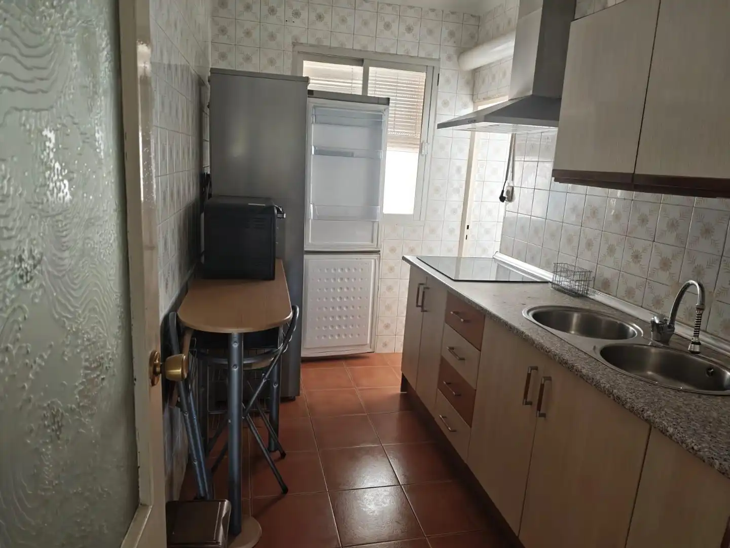 Cocina de Piso en venta en Granada con Balcón