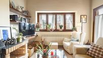 Living room of Flat for sale in Puigcerdà  with Heating and Balcony