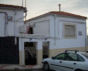 Vista exterior de Pis en venda en Cáceres Capital