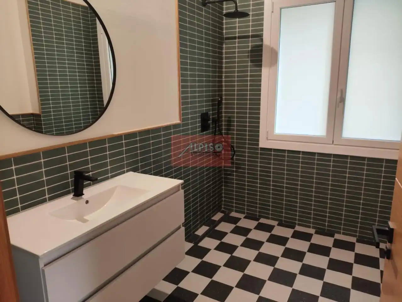 Bathroom of Houses for sale in O Pereiro de Aguiar   with Heating, Private garden and Terrace