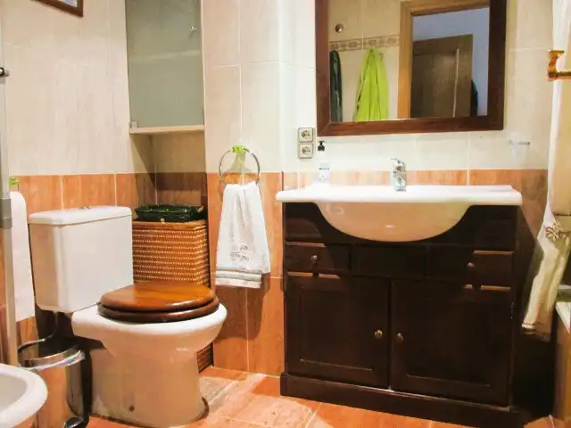 Baño de Piso en venta en Bétera con Aire acondicionado y Calefacción
