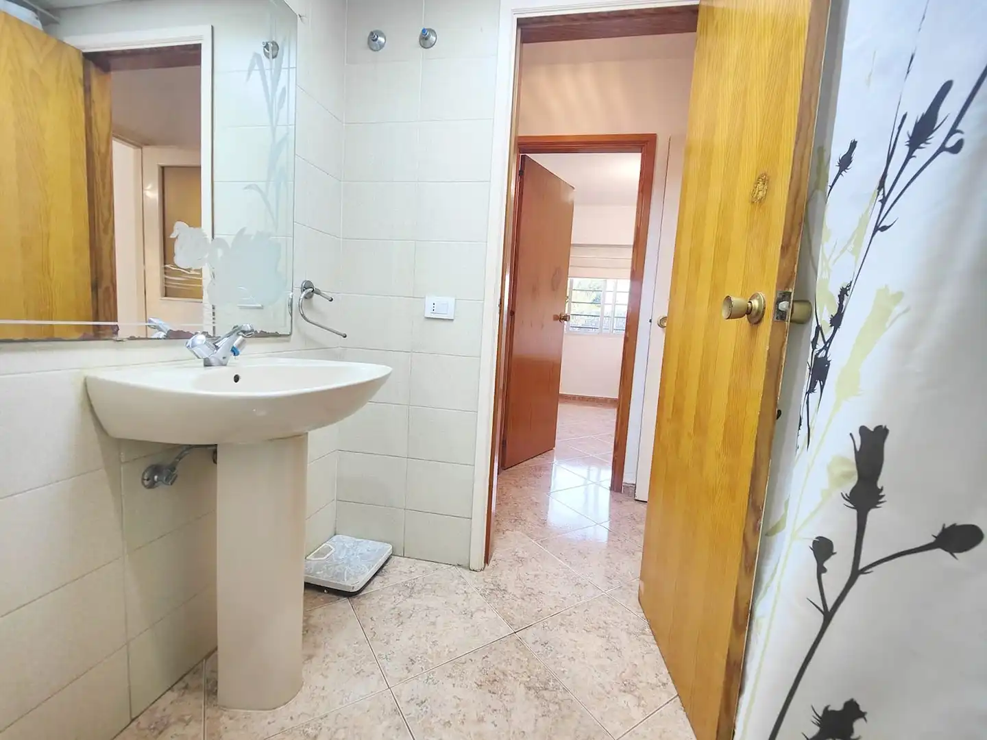 Baño de Planta baja en venta en Arona con Jardín privado, Terraza y Amueblado