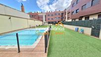 Exterior view of Apartment for sale in Santo Domingo de la Calzada  with Terrace and Swimming Pool