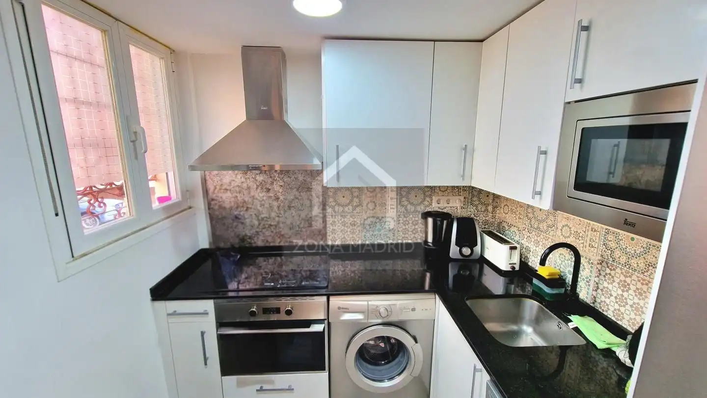 Cocina de Piso en venta en Madrid con Aire acondicionado, Terraza y Amueblado