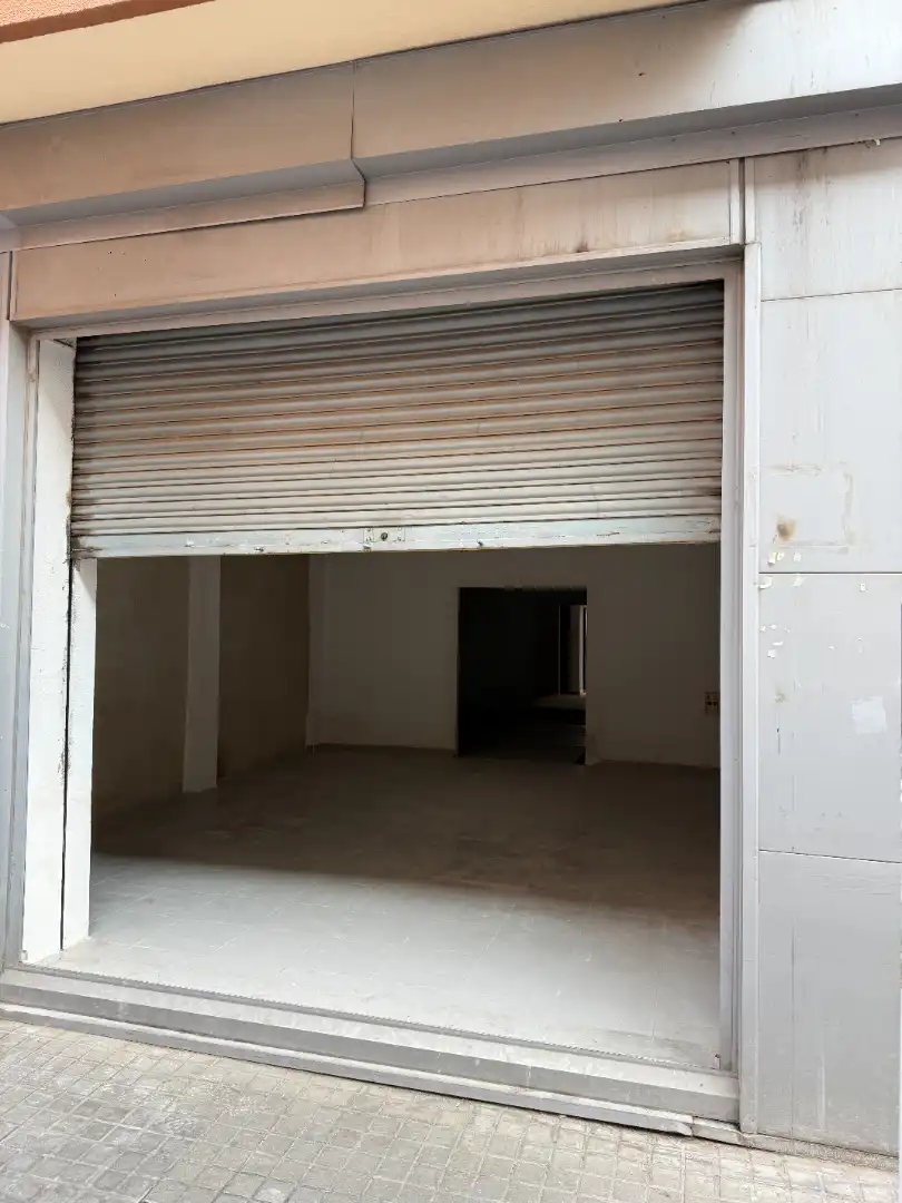 Business premises to rent in Carrer Pintor Peris Aragó 38A, imagen 8