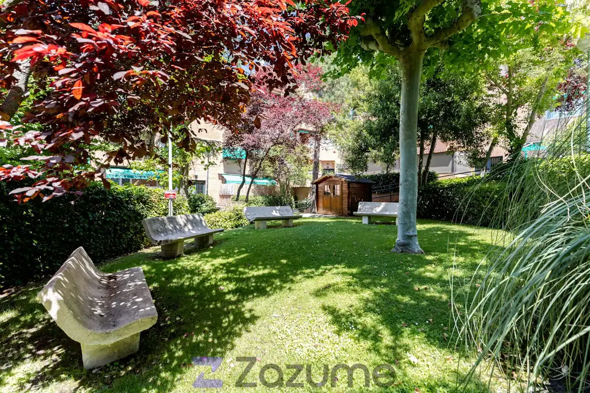 Jardí de Pis de lloguer en Majadahonda amb Aire condicionat, Calefacció i Terrassa