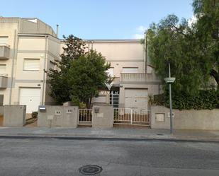 Exterior view of Single-family semi-detached for sale in Santa Fe del Penedès  with Terrace