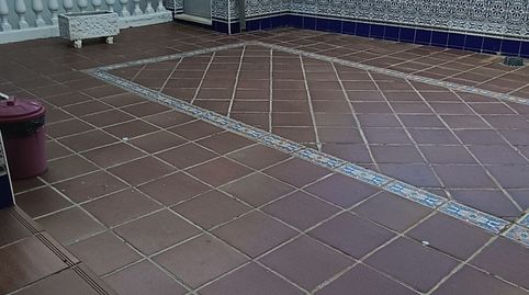 Casa con bajos de 200m2 preparados para taller de costura de 200m2., imatge 2