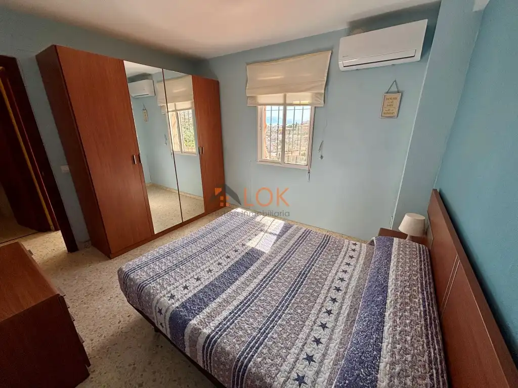 Dormitori de Casa o xalet en venda en Rincón de la Victoria