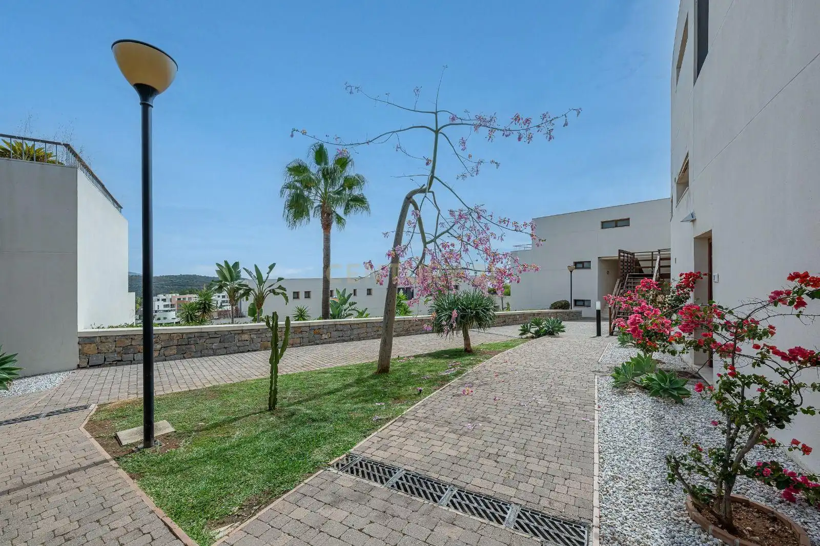 Apartamento con piscina en venta en C. El Pinar, 15, 29602 Marbella, Málaga, Spain 73, imagen 25