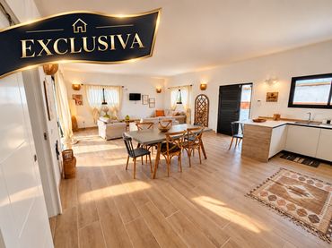 Maison avec piscine à vendre à Lajares