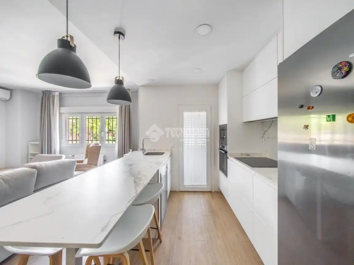 Cocina de Piso de alquiler en Madrid con Aire acondicionado, Calefacción y Trastero
