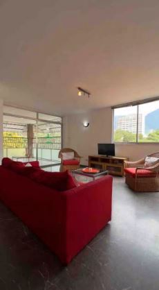 Sala d'estar de Pis en venda en  Barcelona Capital amb Aire condicionat, Parquet i Terrassa