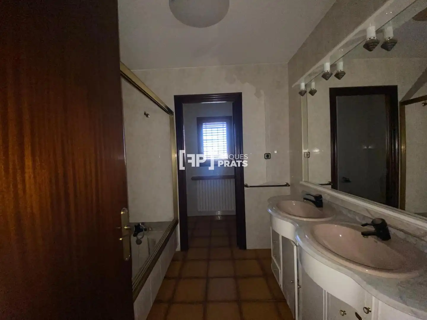 Baño de Casa o chalet en venta en Rosselló con Trastero y Piscina