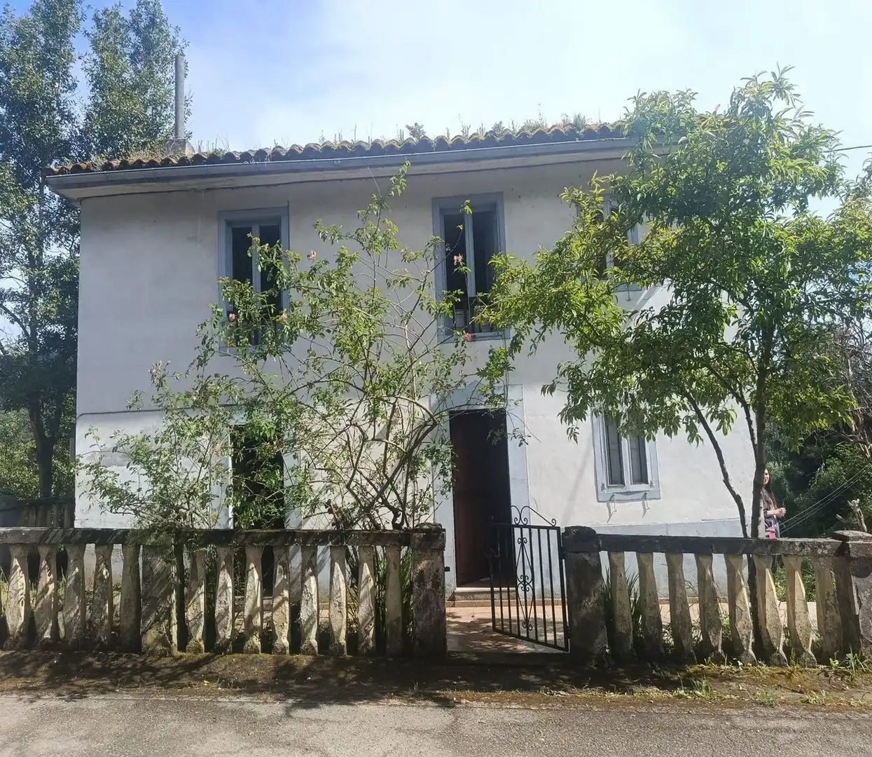 Vista exterior de Finca rústica en venda en Pravia amb Jardí privat, Moblat i Forn