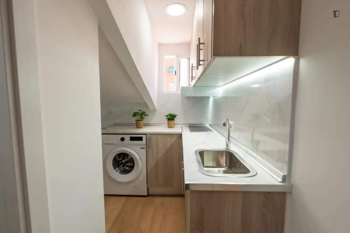 Küche von Wohnung zur Miete in Madrid mit Klimaanlage, Möbliert und Waschmaschine