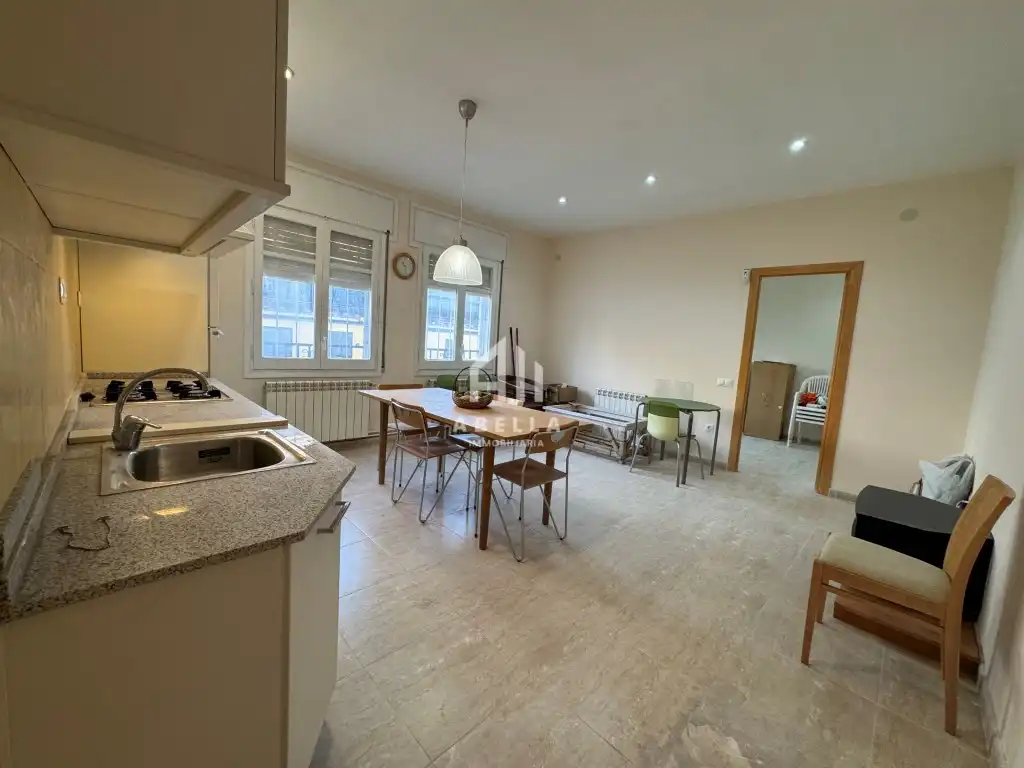 Piso con ascensor en venta en Príncep de Viana - Clot - Xalets Humbert Torres, imagen 2