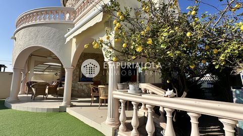 Foto 5 de Casa o chalet en venta en Carrer Sant Mori, -1, Moxó - Sant Mori, Empuriabrava