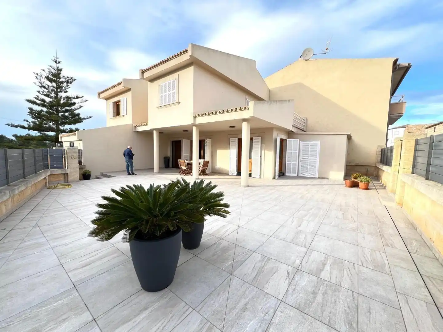 Exterior view of Houses for rent in Muro  with Air Conditioner, Heating and Terrace