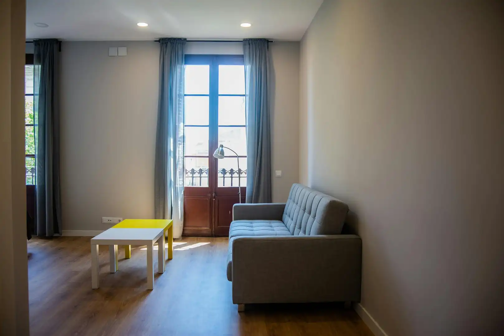 Living room of Flat for rent in Barcelona  with Air Conditioner, Heating and Furnished