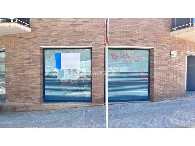 Local comercial en Alquiler en Zona Industrial