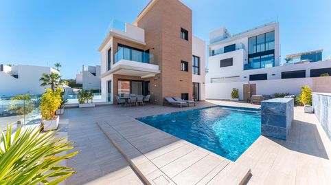 VILLA DE LUJO INDEPENDIENTE CERCA DEL MAR ORIHUELA COSTA, imatge 3
